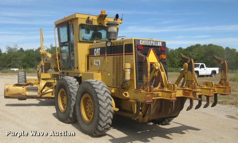 image for item L3892 1996 Caterpillar 140H VHP motor grader