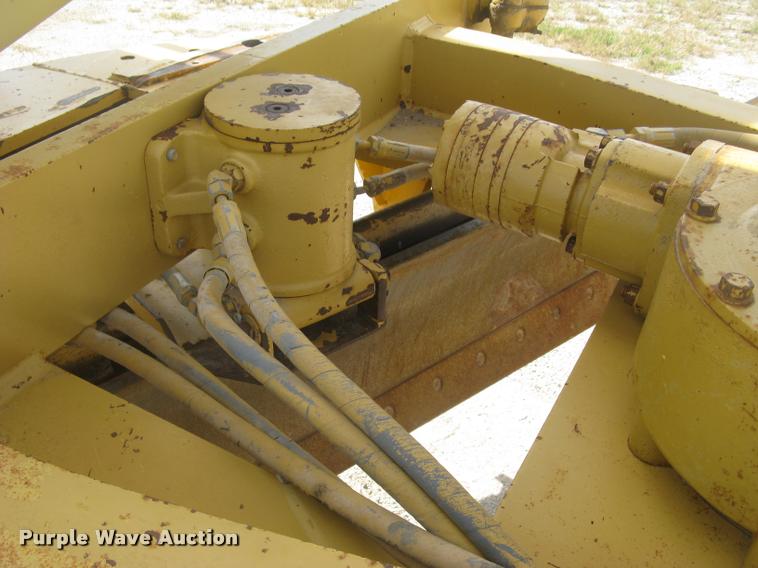 image for item L3892 1996 Caterpillar 140H VHP motor grader