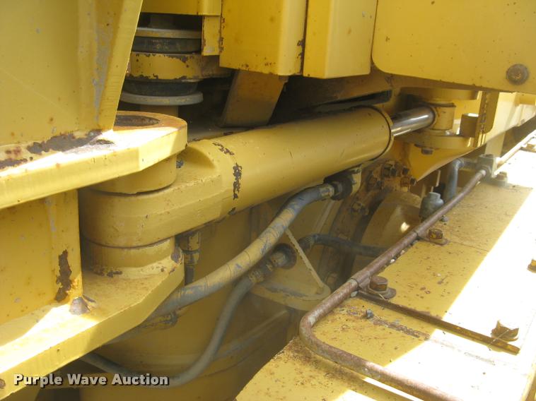 image for item L3892 1996 Caterpillar 140H VHP motor grader