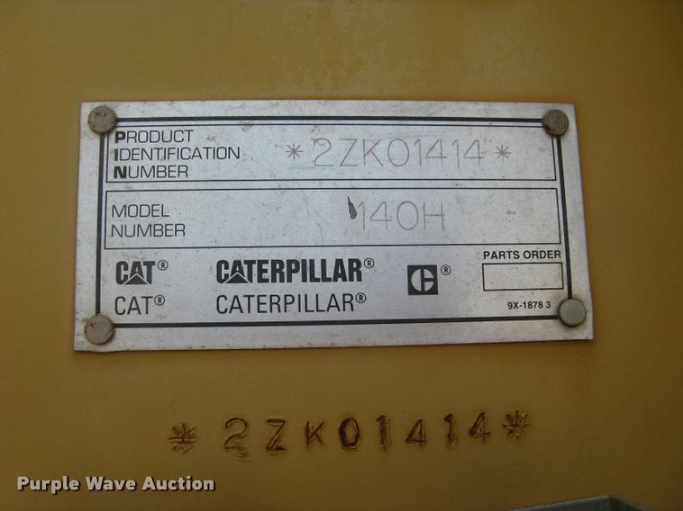 image for item L3892 1996 Caterpillar 140H VHP motor grader