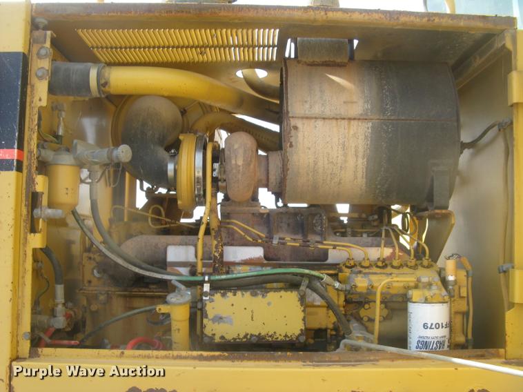 image for item L3892 1996 Caterpillar 140H VHP motor grader