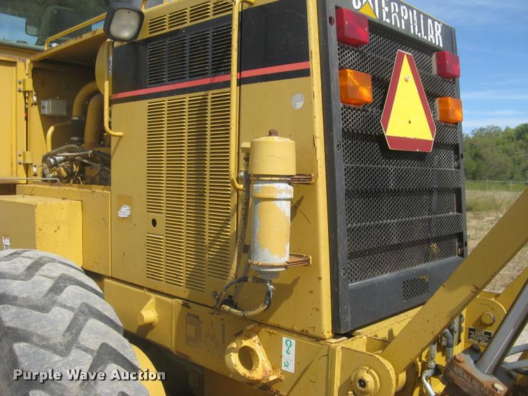 image for item L3892 1996 Caterpillar 140H VHP motor grader