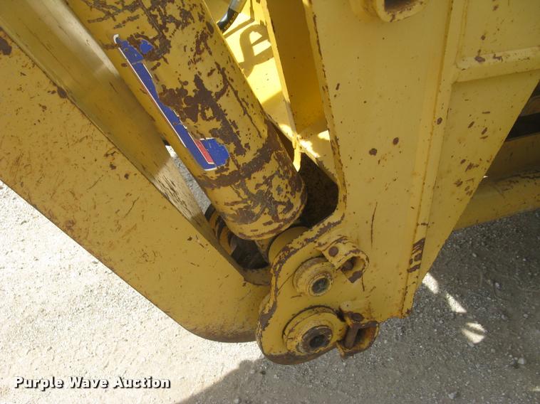 image for item L3892 1996 Caterpillar 140H VHP motor grader