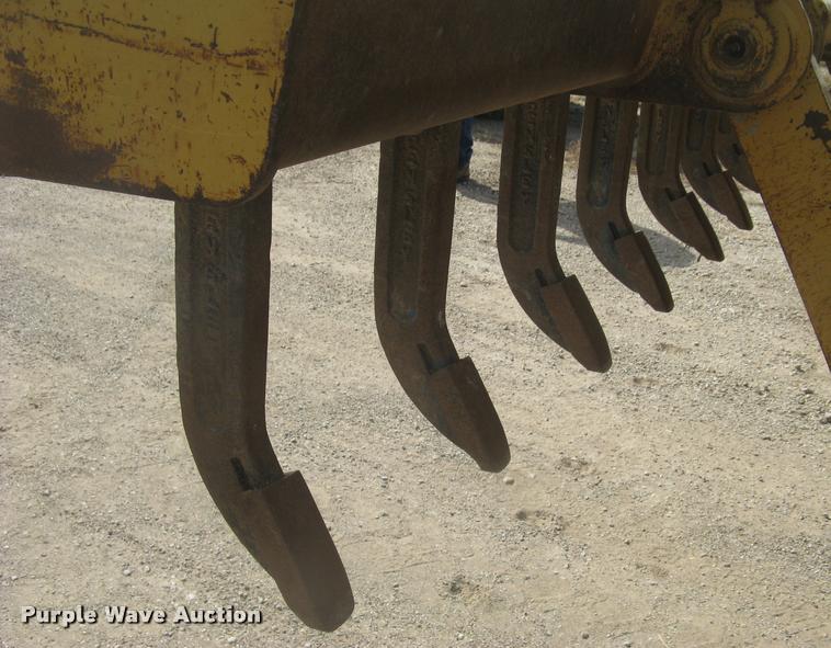 image for item L3892 1996 Caterpillar 140H VHP motor grader