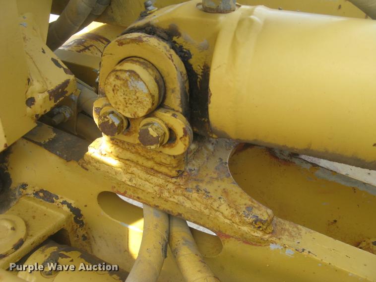 image for item L3892 1996 Caterpillar 140H VHP motor grader