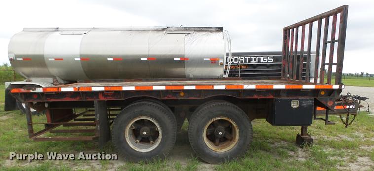 image for item L4003 1986 Brooks Brothers equipment trailer