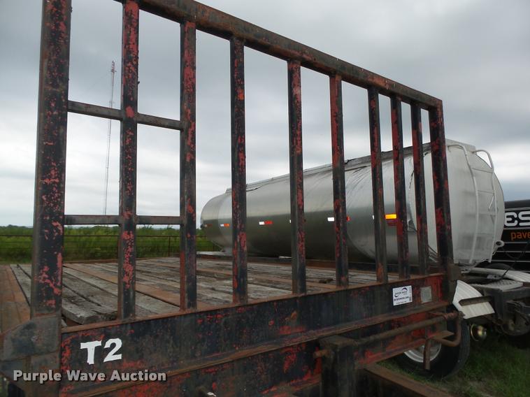 image for item L4003 1986 Brooks Brothers equipment trailer