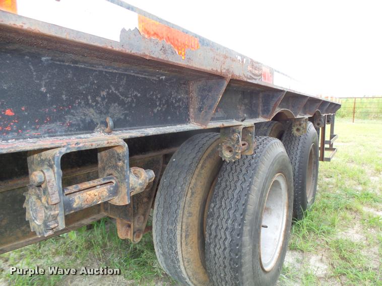 image for item L4003 1986 Brooks Brothers equipment trailer