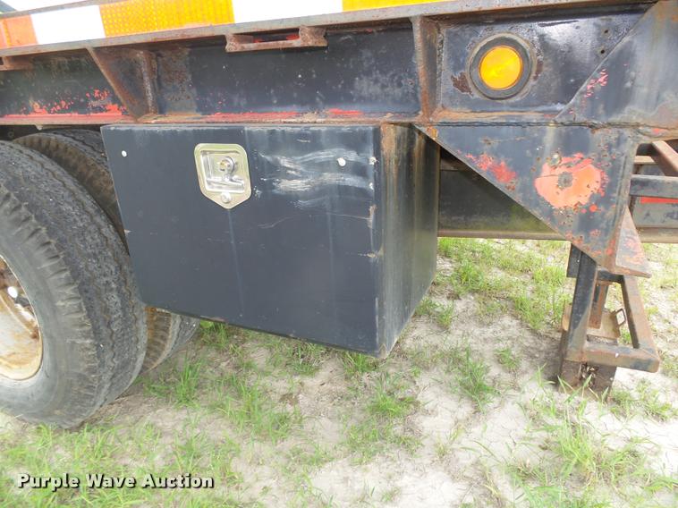 image for item L4003 1986 Brooks Brothers equipment trailer