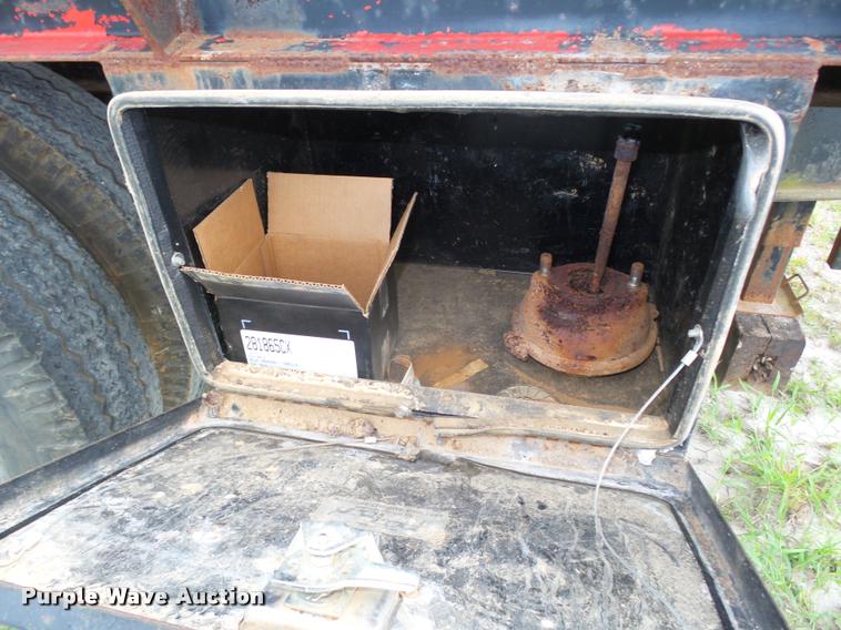 image for item L4003 1986 Brooks Brothers equipment trailer