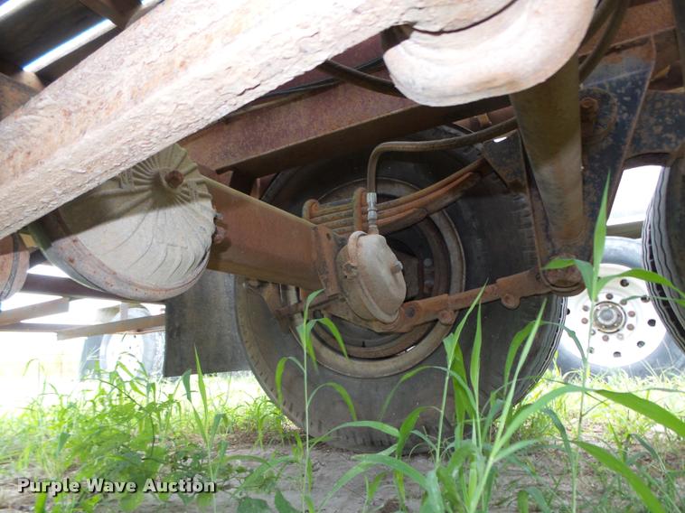 image for item L4003 1986 Brooks Brothers equipment trailer