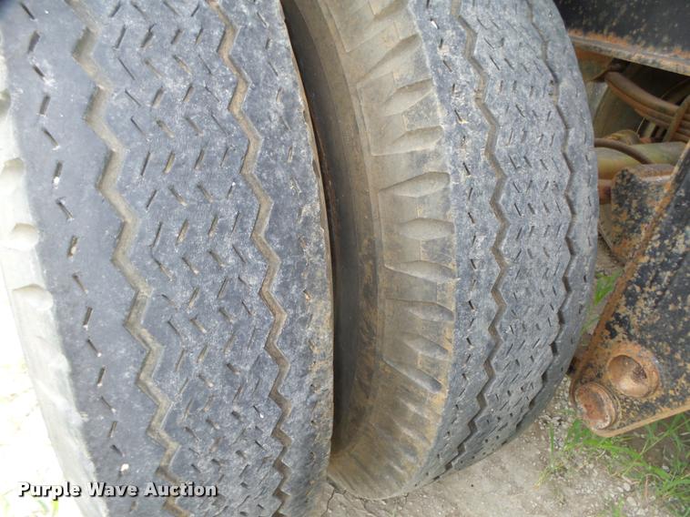 image for item L4003 1986 Brooks Brothers equipment trailer