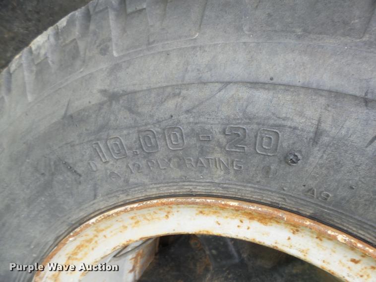 image for item L4003 1986 Brooks Brothers equipment trailer