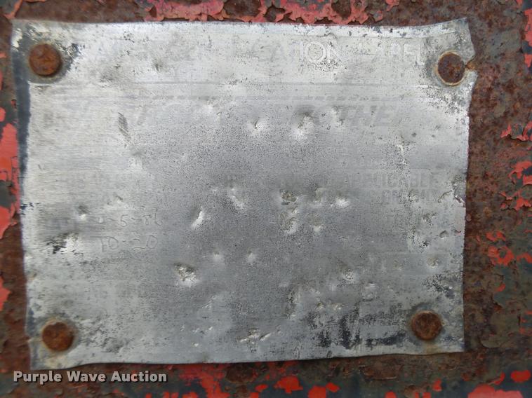 image for item L4003 1986 Brooks Brothers equipment trailer