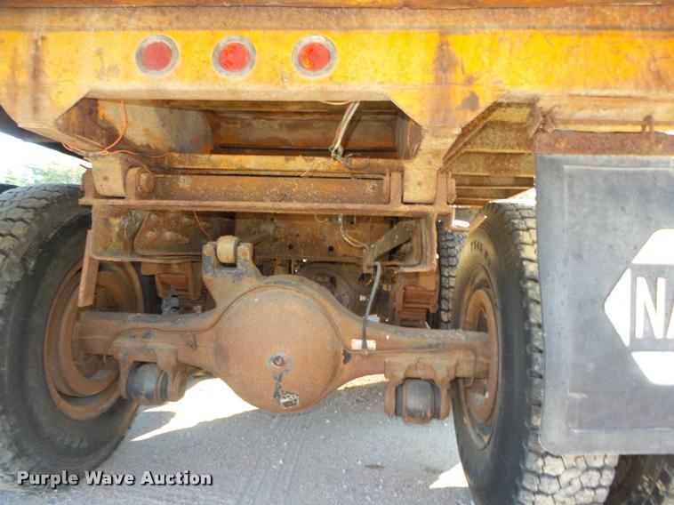 image for item L4044 1979 Ford 800 dump truck