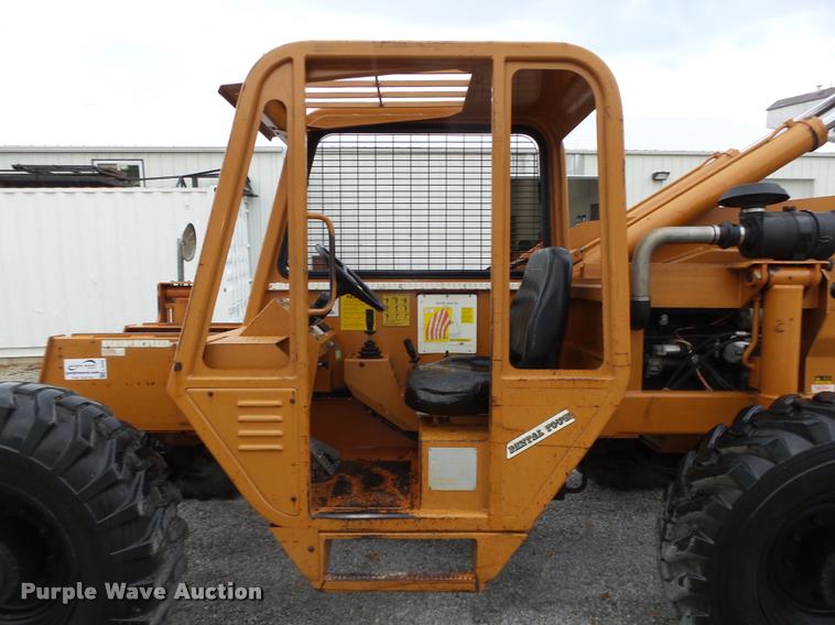 image for item L4049 Lull 844C-42 Highlander telehandler