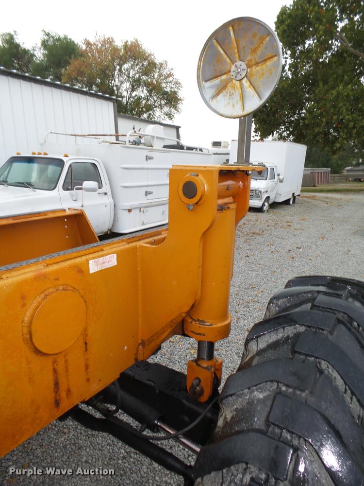 image for item L4049 Lull 844C-42 Highlander telehandler