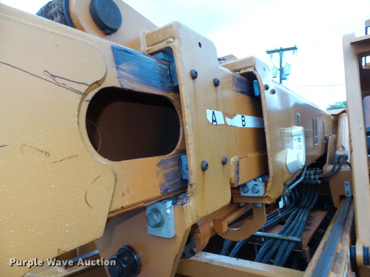 image for item L4049 Lull 844C-42 Highlander telehandler