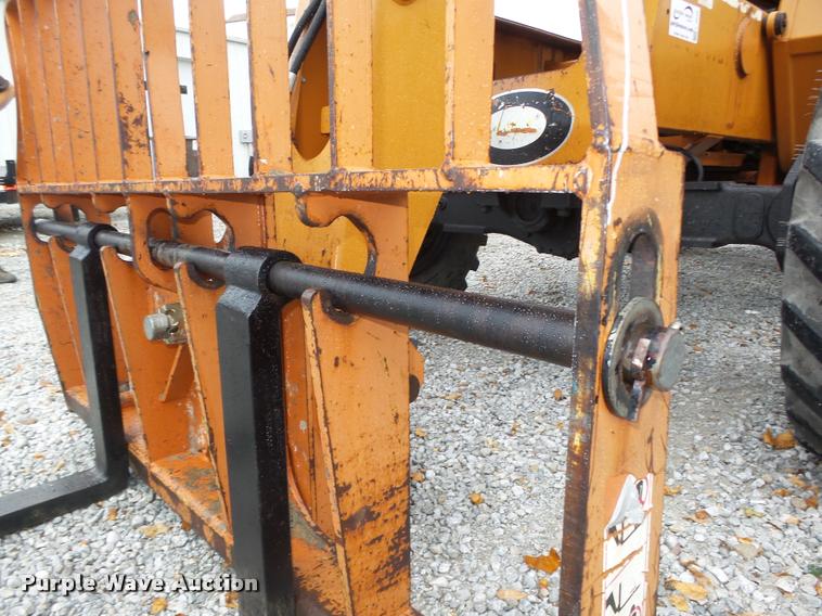 image for item L4049 Lull 844C-42 Highlander telehandler