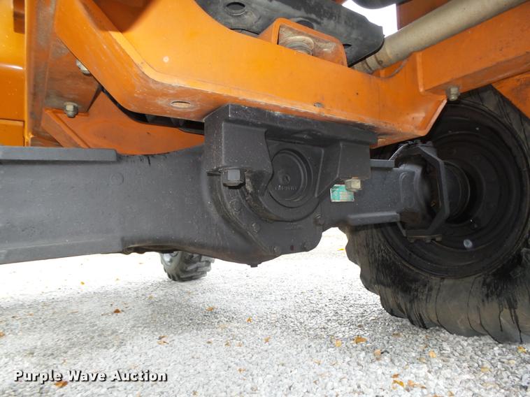 image for item L4049 Lull 844C-42 Highlander telehandler