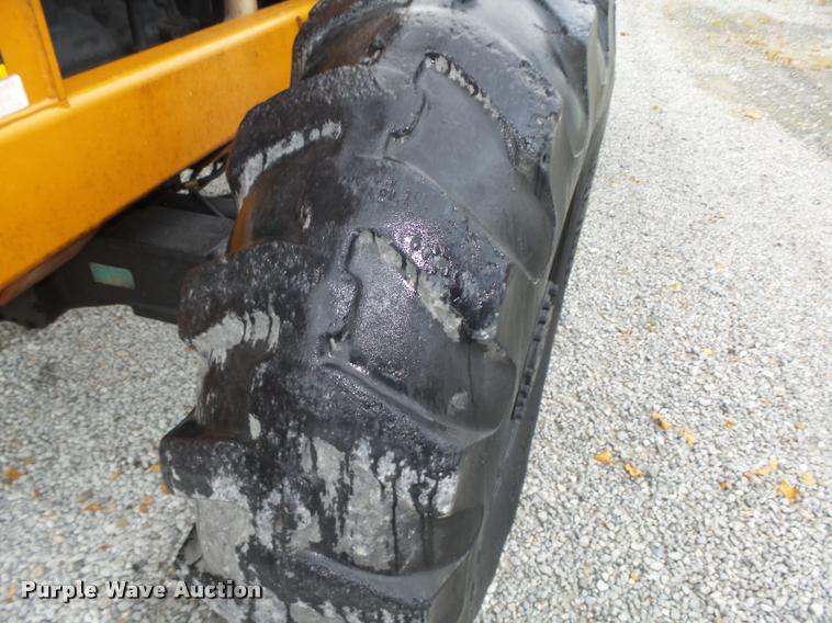 image for item L4049 Lull 844C-42 Highlander telehandler