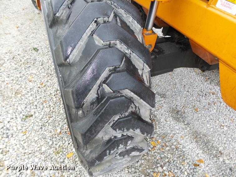 image for item L4049 Lull 844C-42 Highlander telehandler