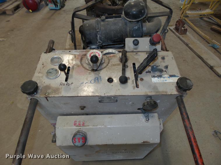 image for item L4061 Edco SS24-35 concrete saw