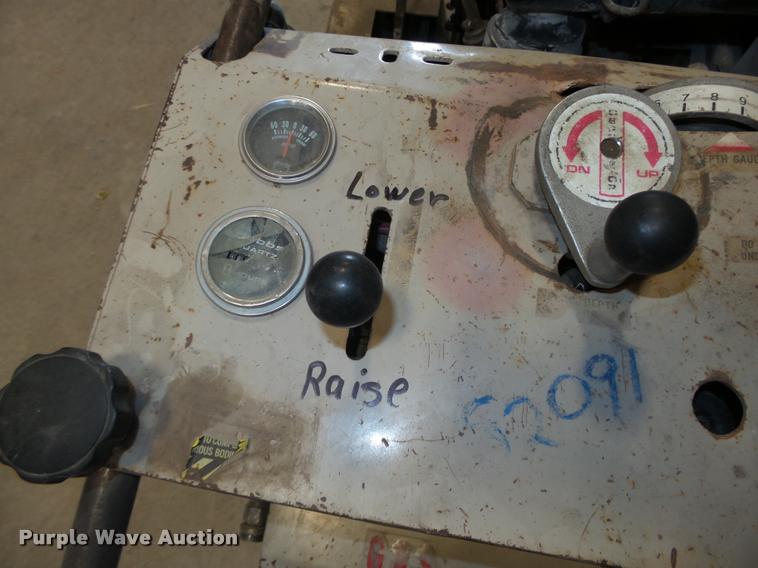 image for item L4061 Edco SS24-35 concrete saw