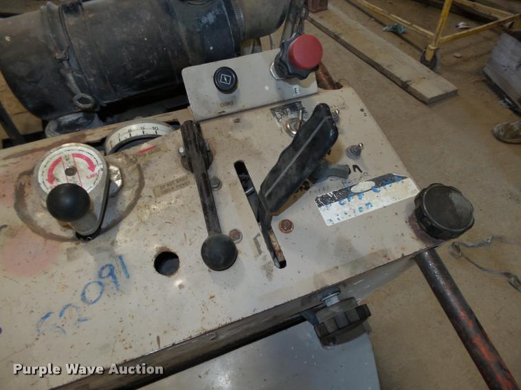 image for item L4061 Edco SS24-35 concrete saw