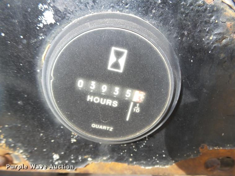 image for item L4062 1995 Crack Pro 400 tar kettle