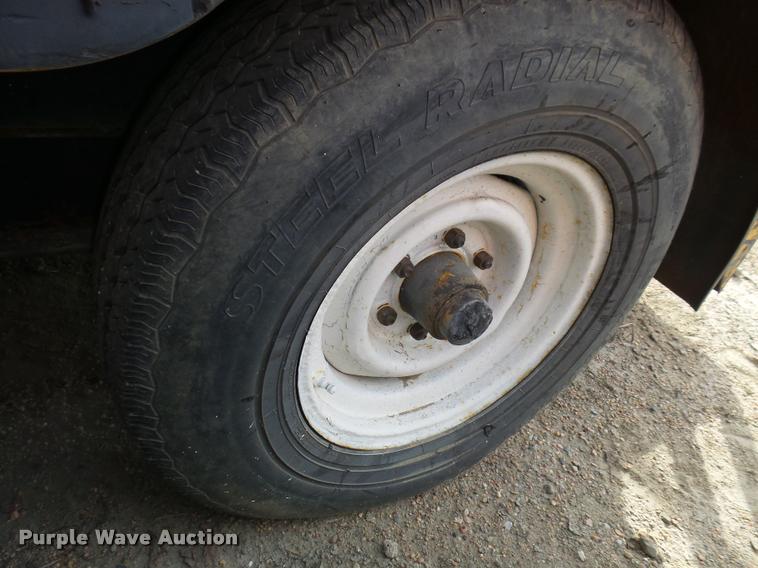 image for item L4062 1995 Crack Pro 400 tar kettle