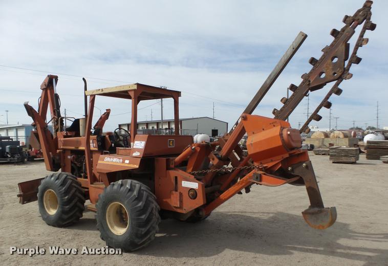 image for item L4063 Ditch Witch 6510DD trencher
