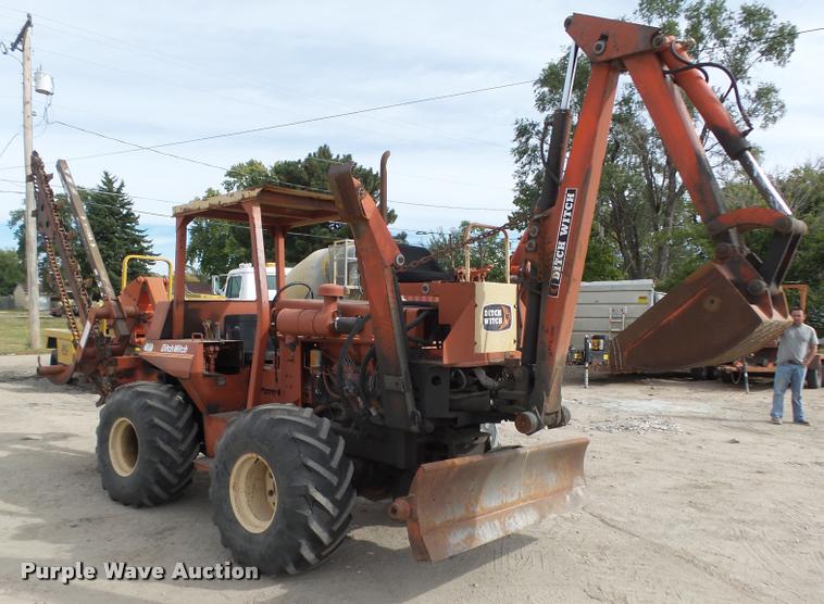 image for item L4063 Ditch Witch 6510DD trencher