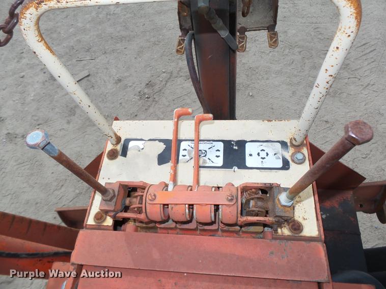 image for item L4063 Ditch Witch 6510DD trencher