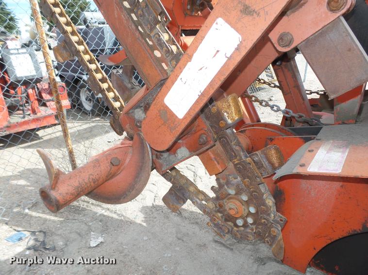 image for item L4063 Ditch Witch 6510DD trencher