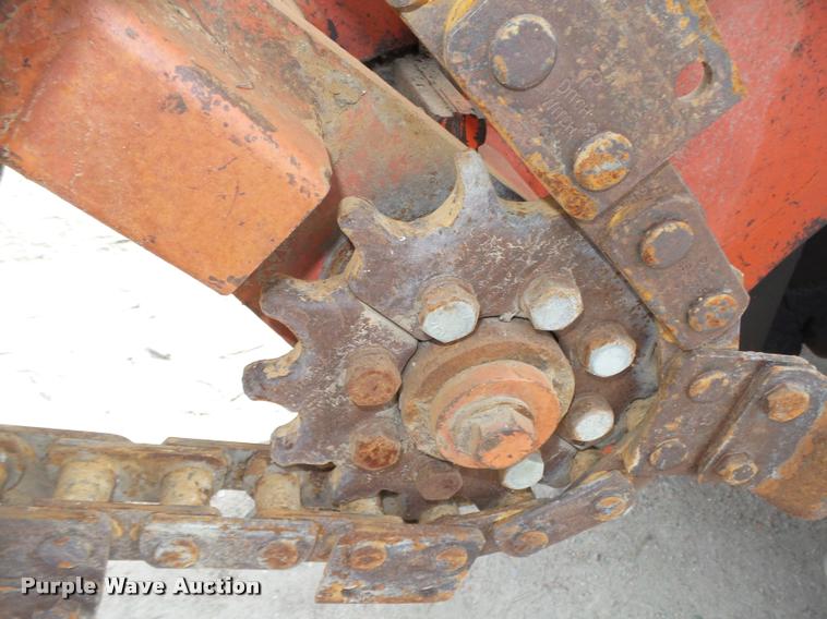 image for item L4063 Ditch Witch 6510DD trencher