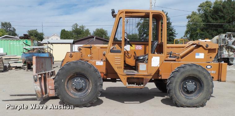 image for item L4068 Lull 644D-34 Highlander telehandler