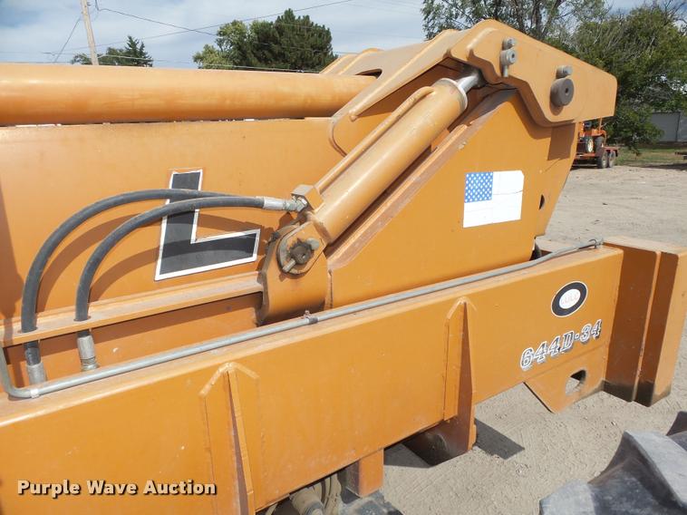 image for item L4068 Lull 644D-34 Highlander telehandler