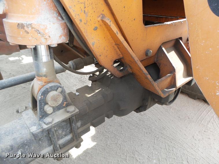 image for item L4068 Lull 644D-34 Highlander telehandler