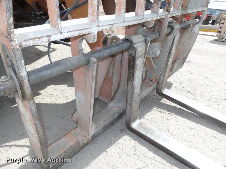 image for item L4068 Lull 644D-34 Highlander telehandler