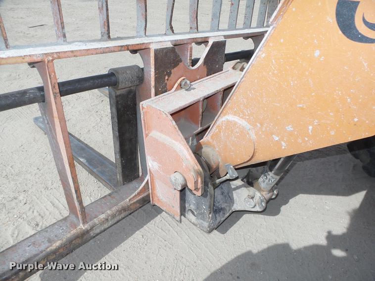 image for item L4068 Lull 644D-34 Highlander telehandler