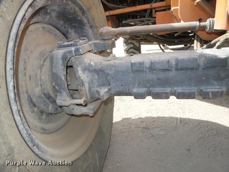 image for item L4068 Lull 644D-34 Highlander telehandler