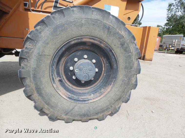 image for item L4068 Lull 644D-34 Highlander telehandler