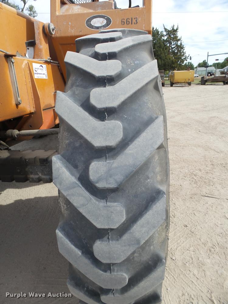 image for item L4068 Lull 644D-34 Highlander telehandler