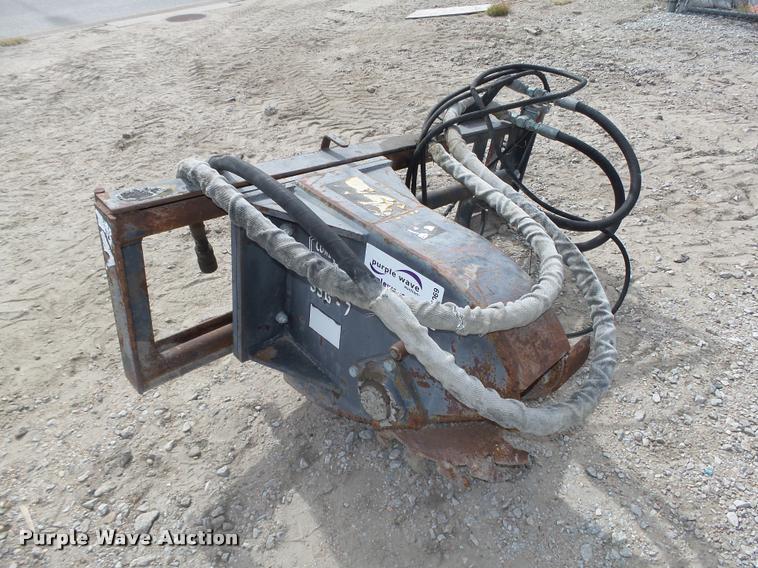 image for item L4069 2002 Coneqtec SSG-7 skid steer asphalt slot cutter