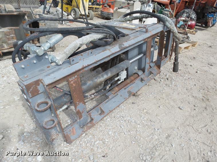 image for item L4069 2002 Coneqtec SSG-7 skid steer asphalt slot cutter