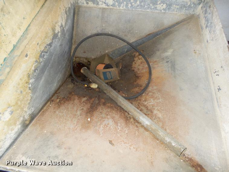 image for item L4075 Putzmeister fire proofing pump