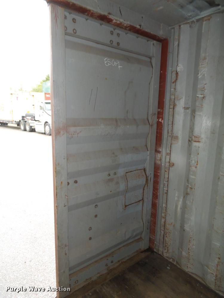 image for item L4085 2002 TEX container