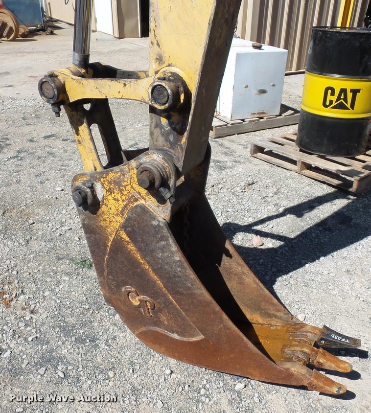 image for item L4259 John Deere 80C compact excavator