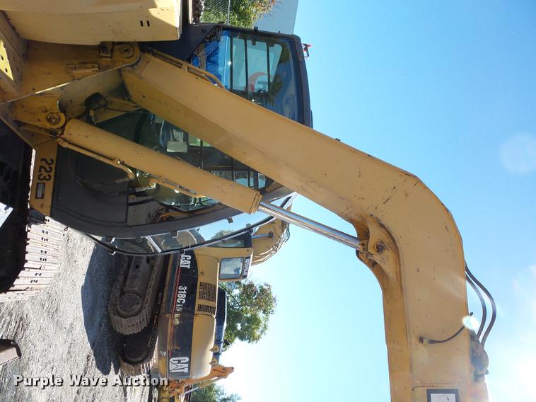 image for item L4259 John Deere 80C compact excavator